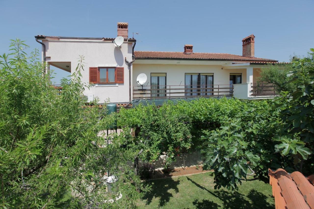 Guest House Ljubica Medulin Exterior photo